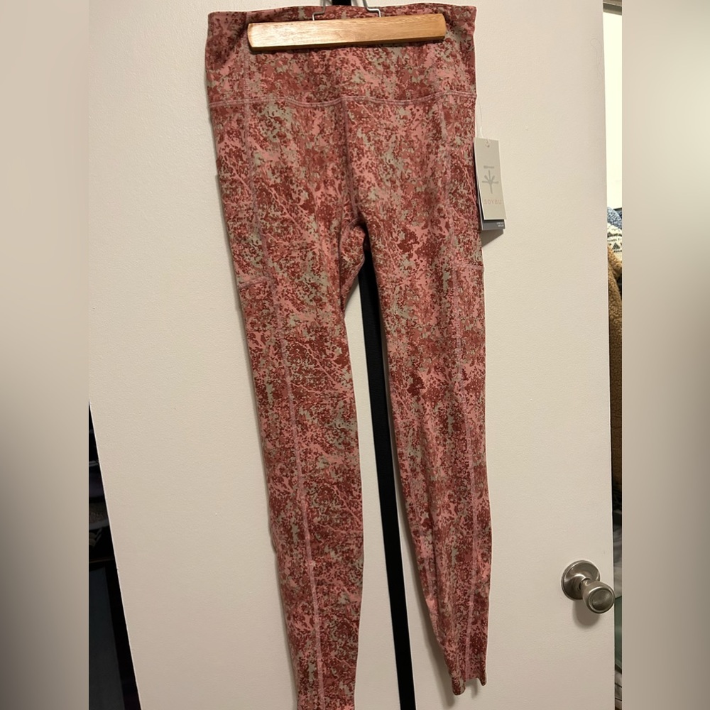 SOYBU leggings size M